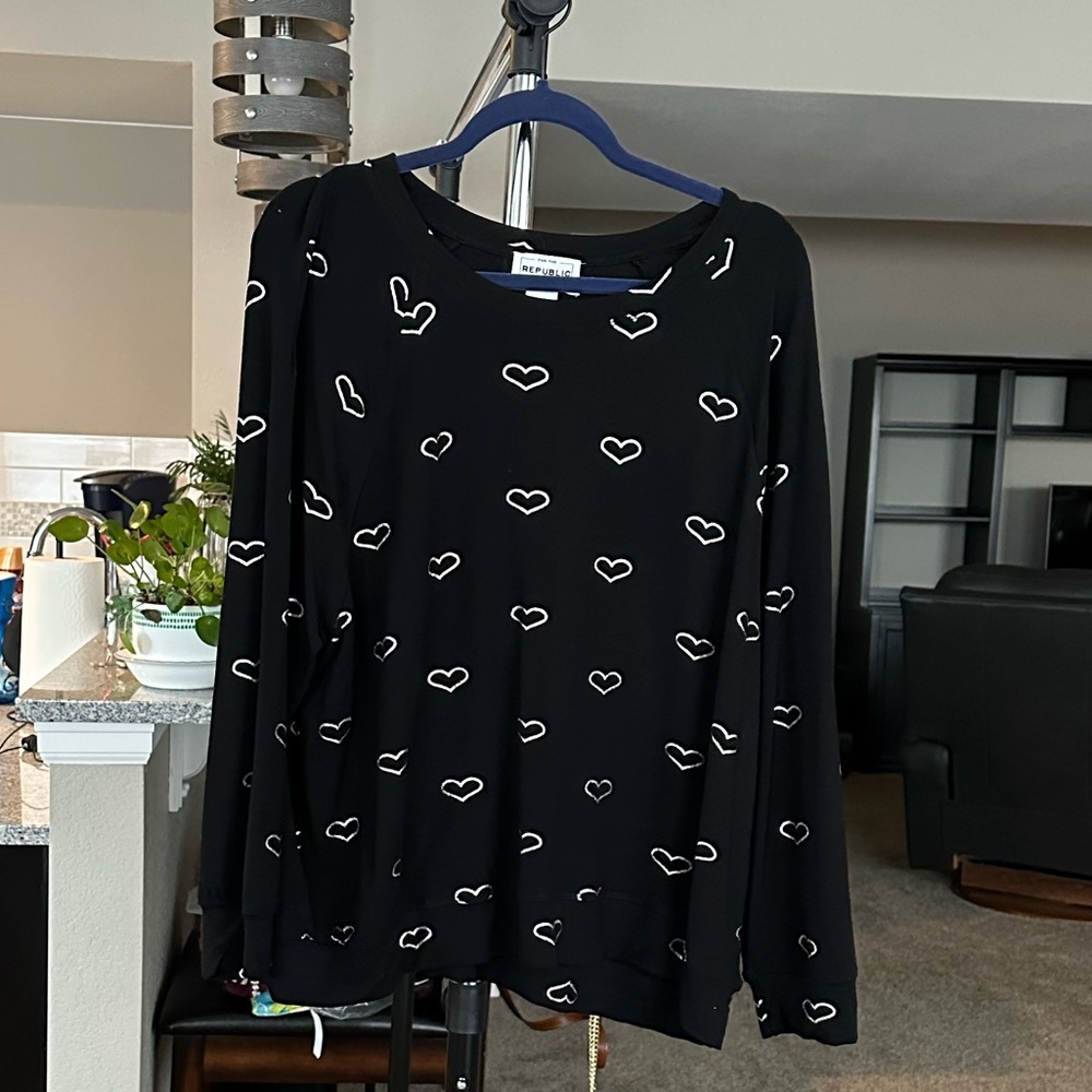 For the Republic Black with hearts pull over long sleeve Top. Size 1X